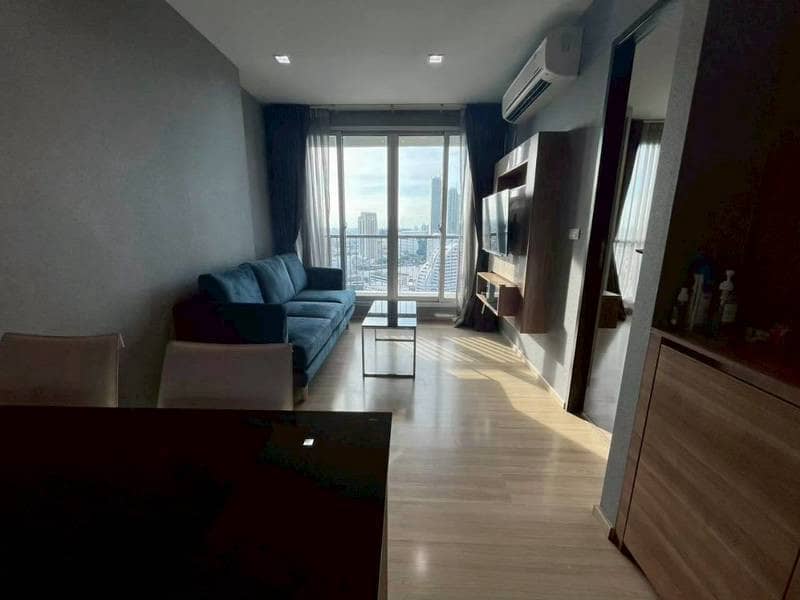 Rhythm Sathorn, living room published on the PropertyScout card