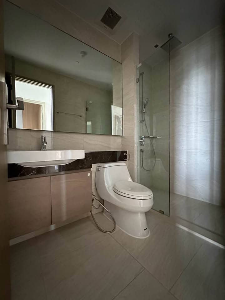 Ashton Silom, bathroom published with the listing