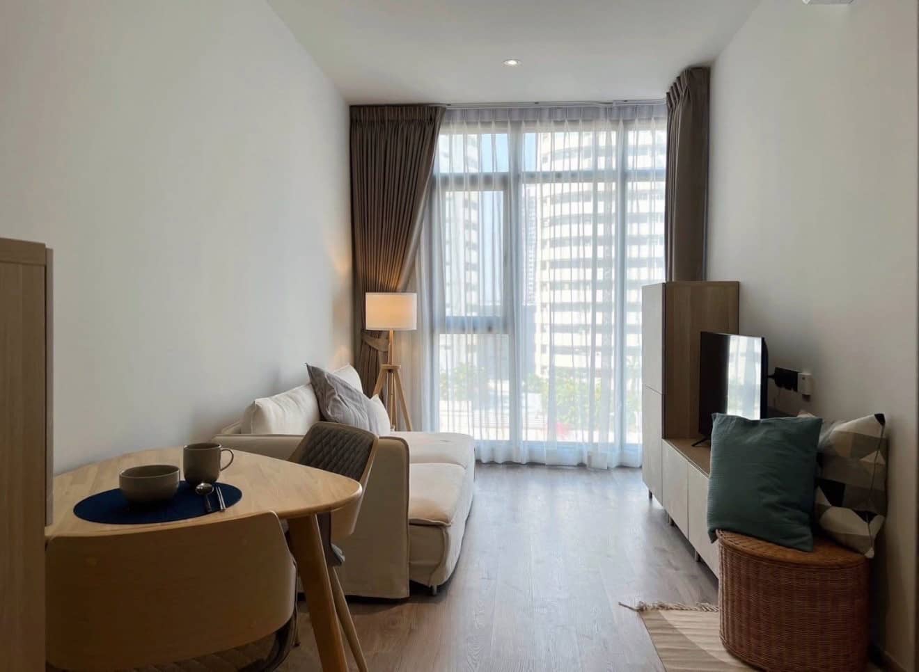 Rhythm Ekkamai Estate, living room published on the PropertyScout card