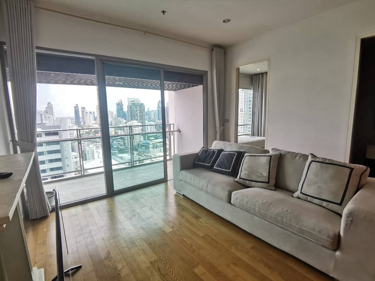 The Madison, living room published on the PropertyScout card