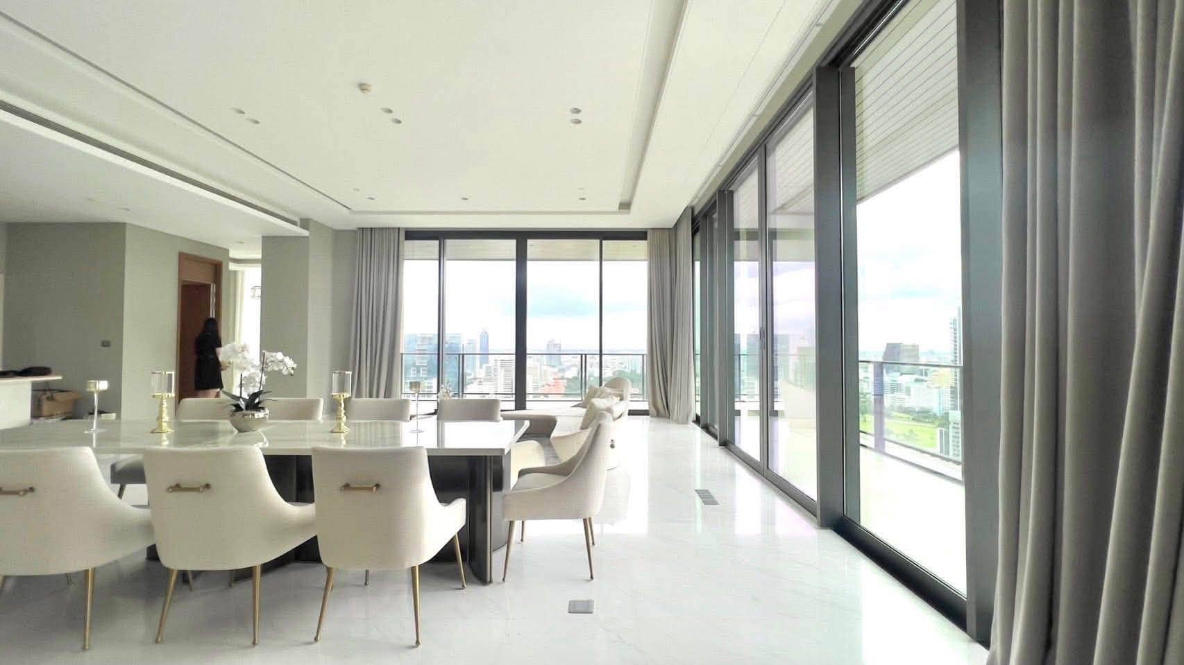 The Residences at Sindhorn Kempinski Hotel Bangkok: living room, view 6